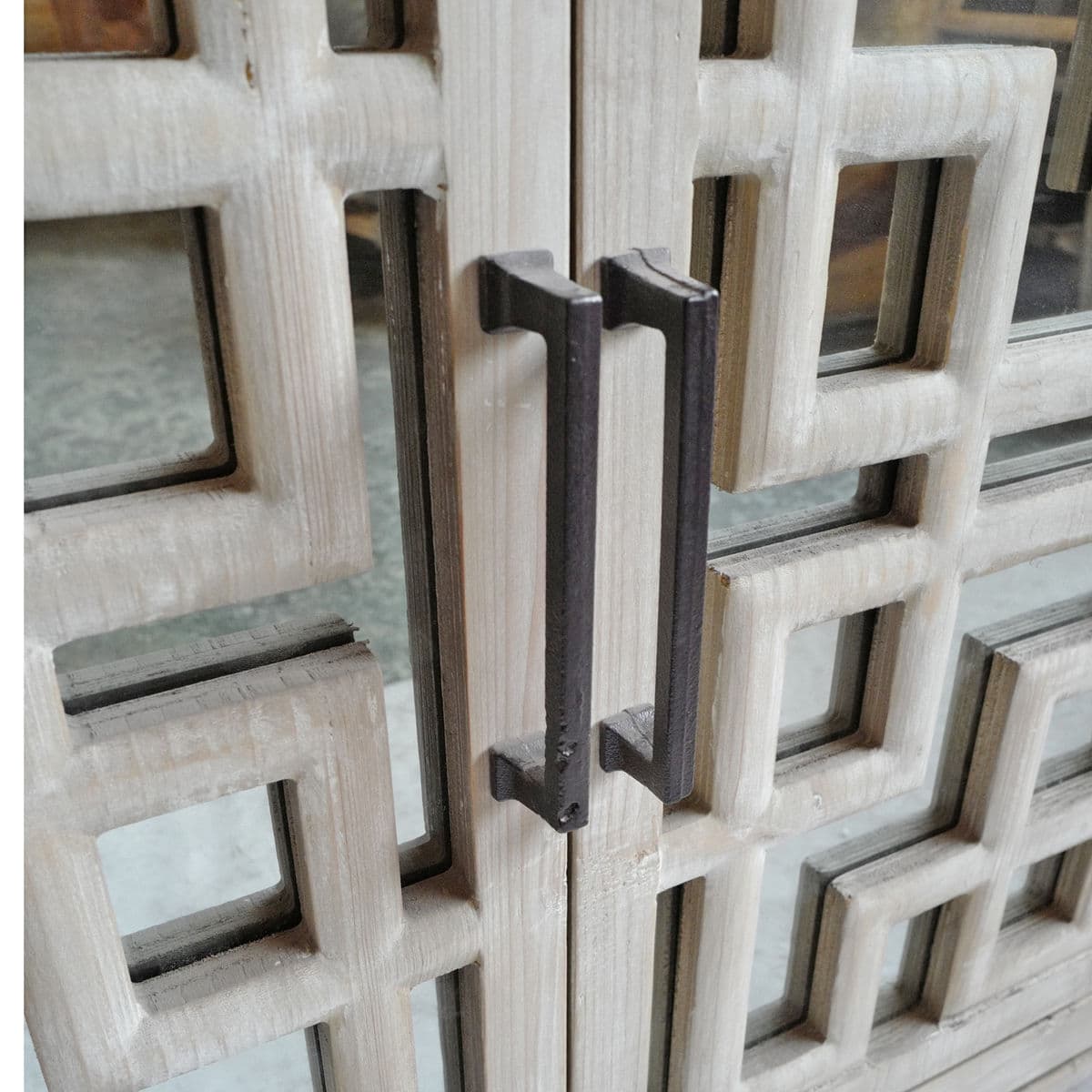 White Wash Ming Mirror Sideboard - Thumbnail 8