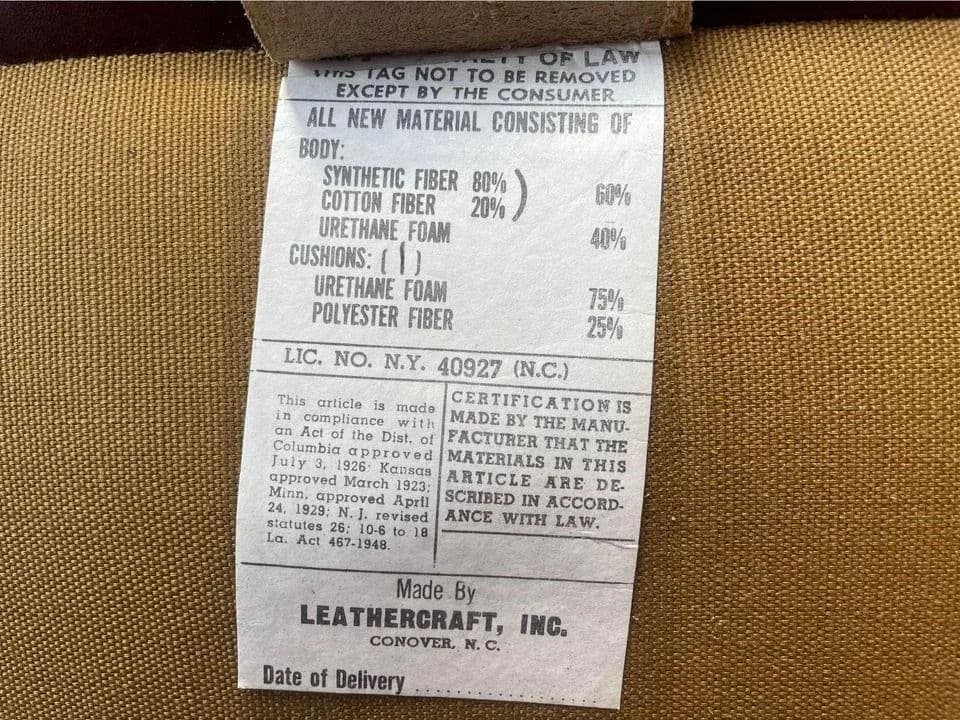 Leather Tufted Gainsborough Chairs by Leathercraft of Conover, North Carolina - a Pair - Thumbnail 8