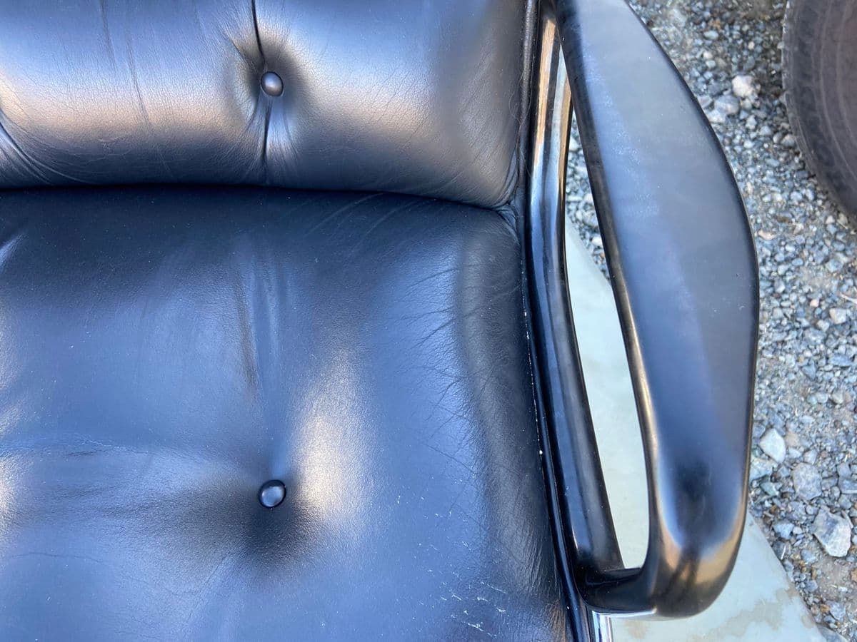 1980s Charles Pollock for Knoll Attributed Leather Executive Swivel Desk Chair - Thumbnail 7