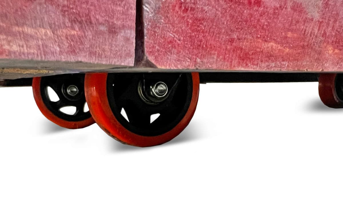 Antique Wood Nandi Cow on Wheels - Thumbnail 8