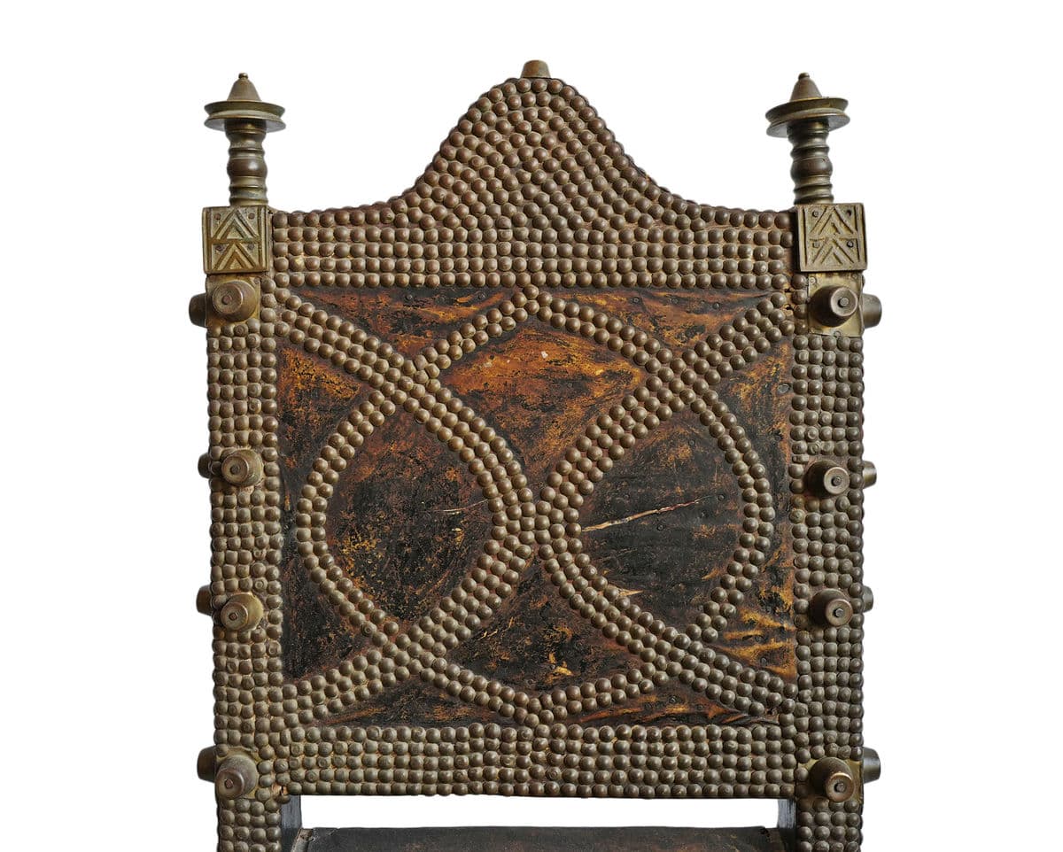 Antique Ashanti Asipim Chair - Thumbnail 8