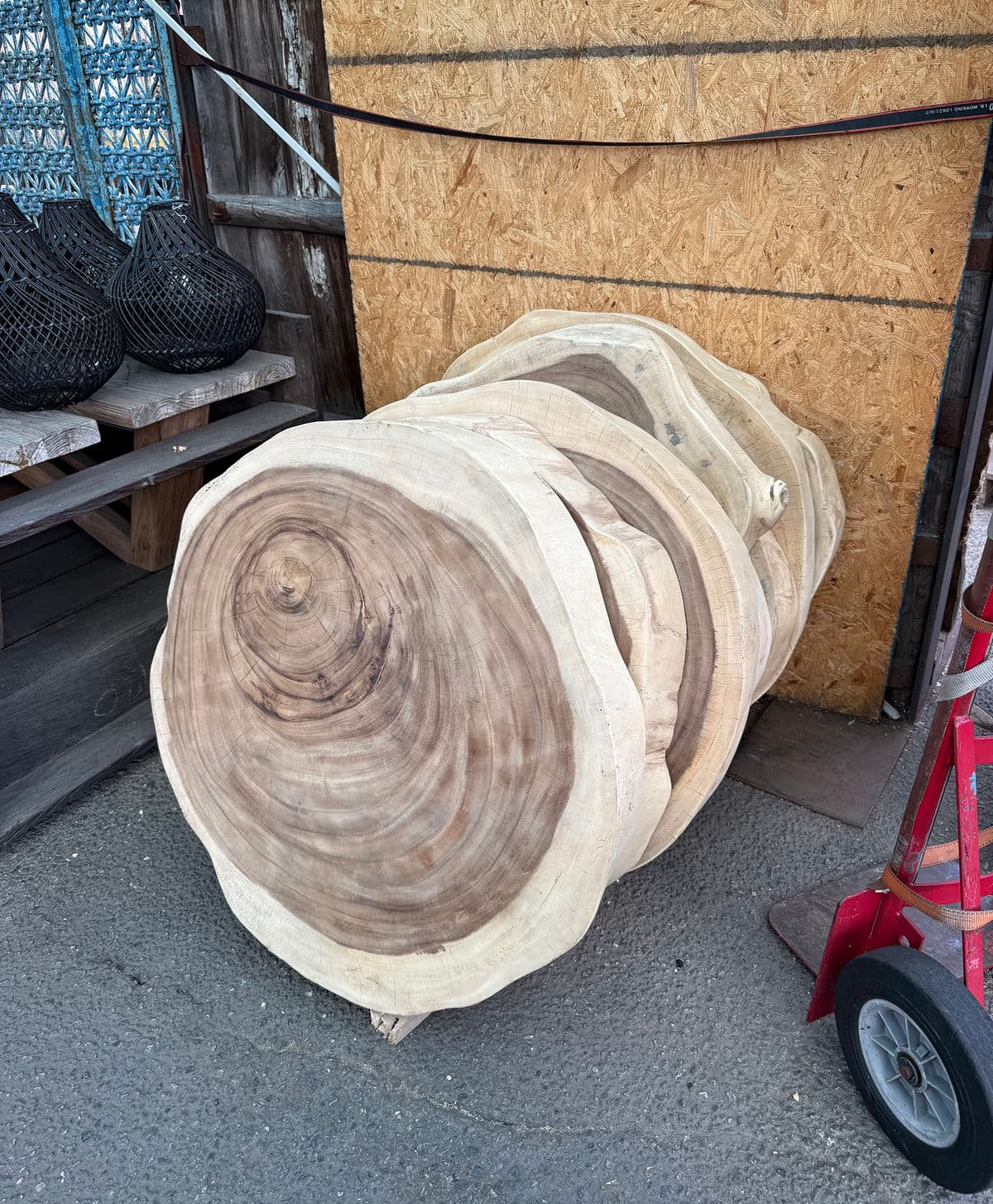 Natural Edge Round Acacia Slab - Thumbnail 8