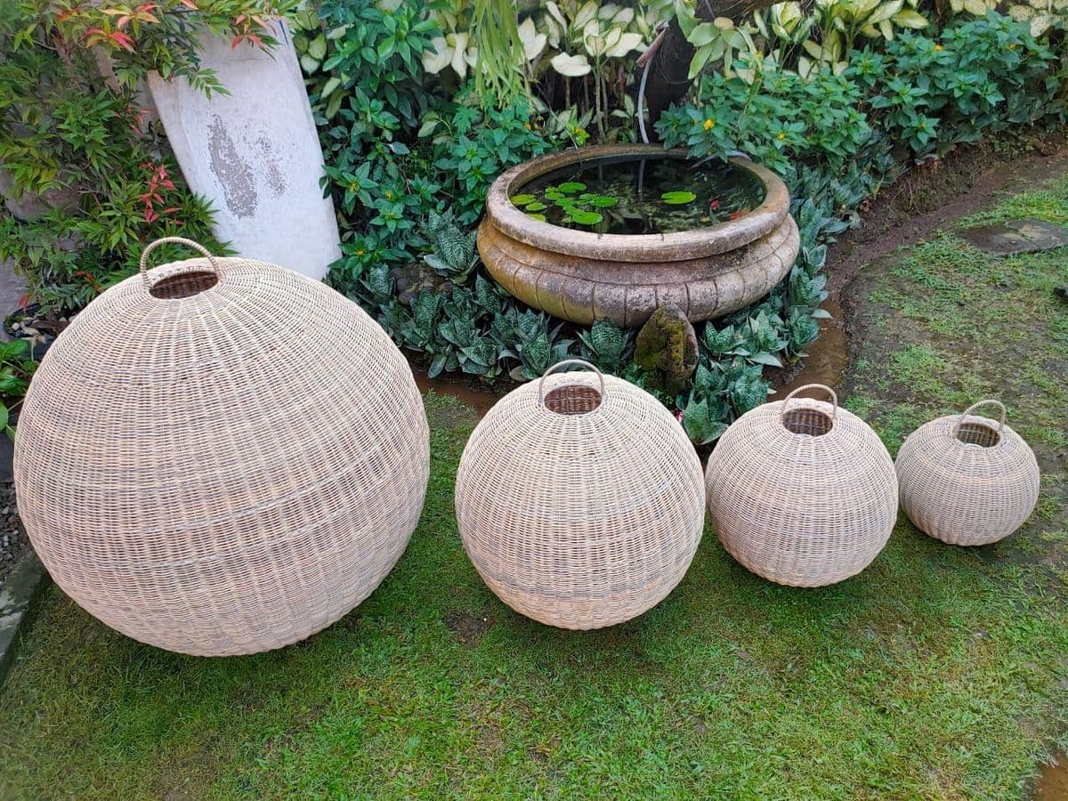 Faux Rattan Globe Lantern Small - Thumbnail 9