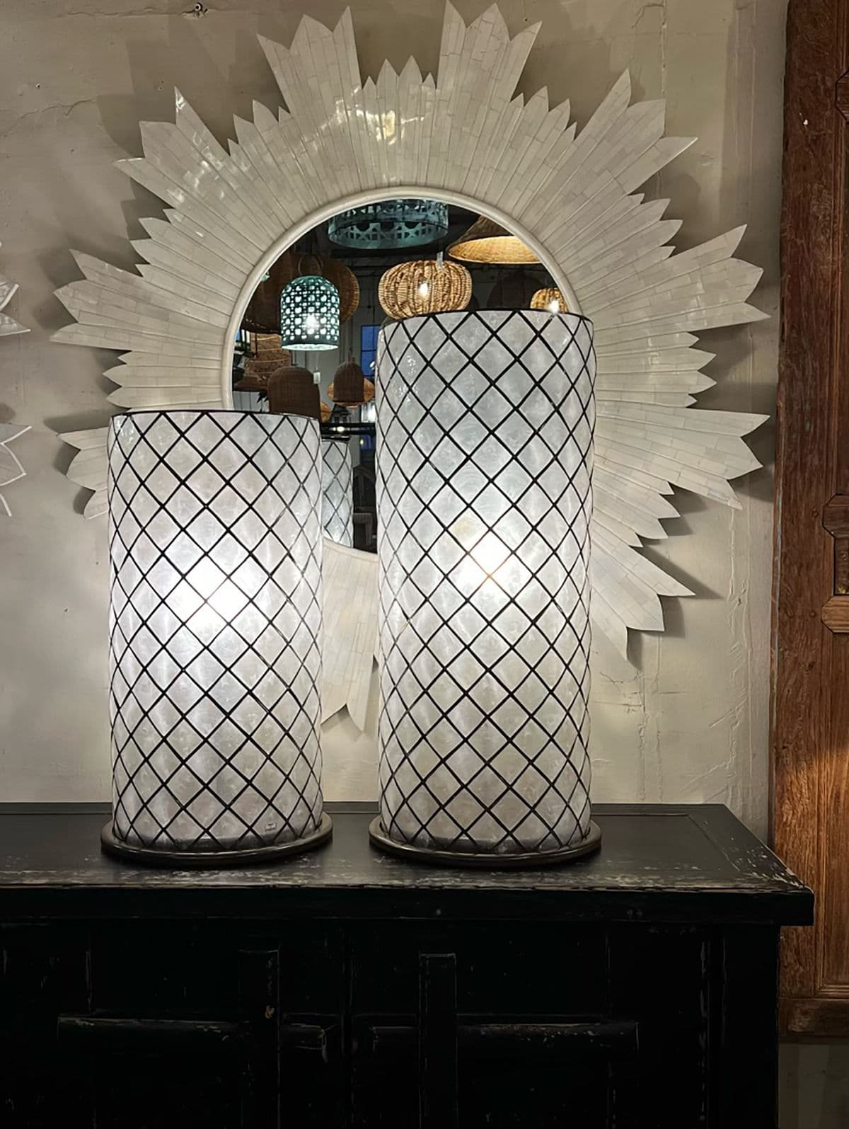 Capiz Cylinder Table Lamp - Thumbnail 9