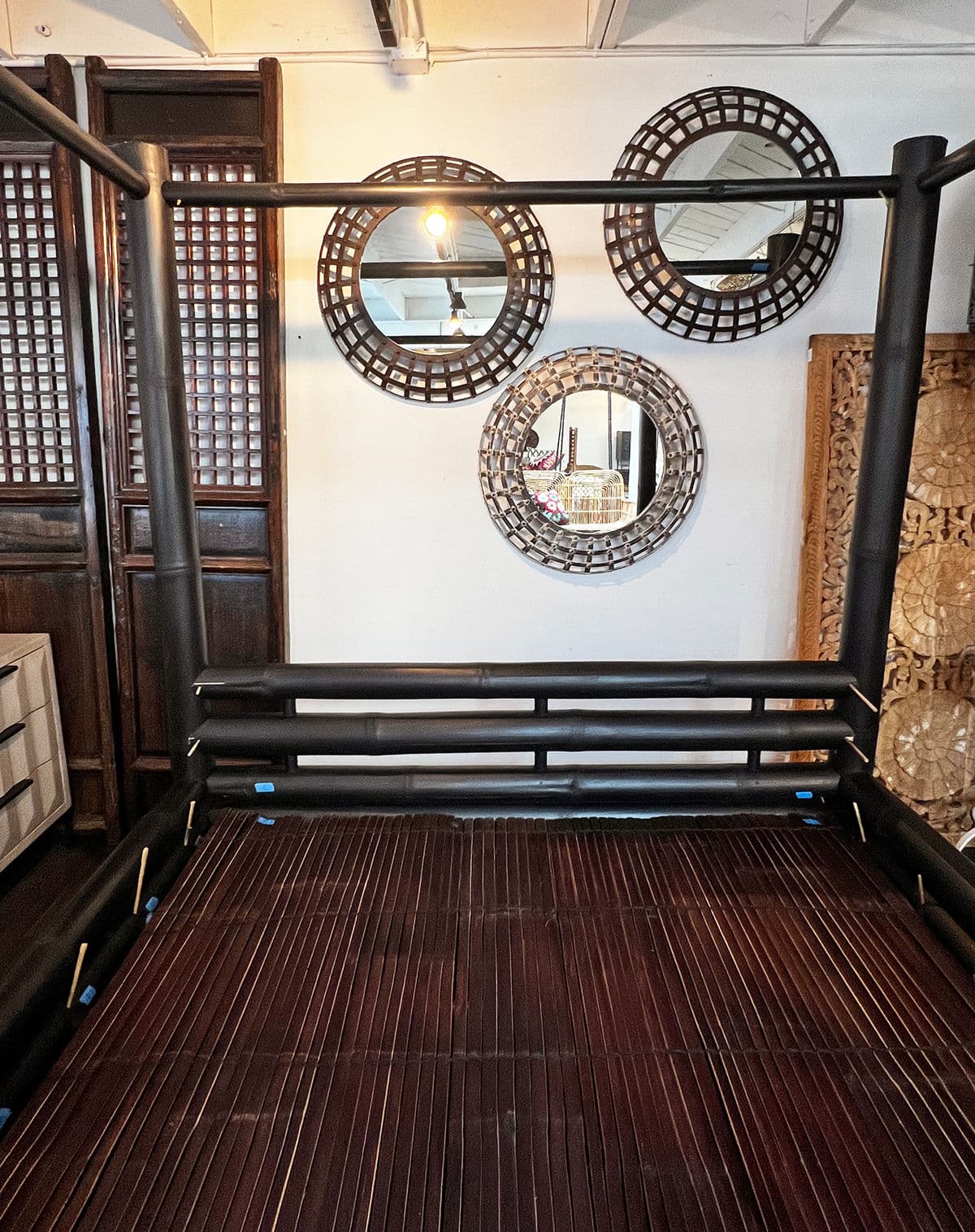 Black Stain Bamboo Canopy Bed Cal King - Thumbnail 9