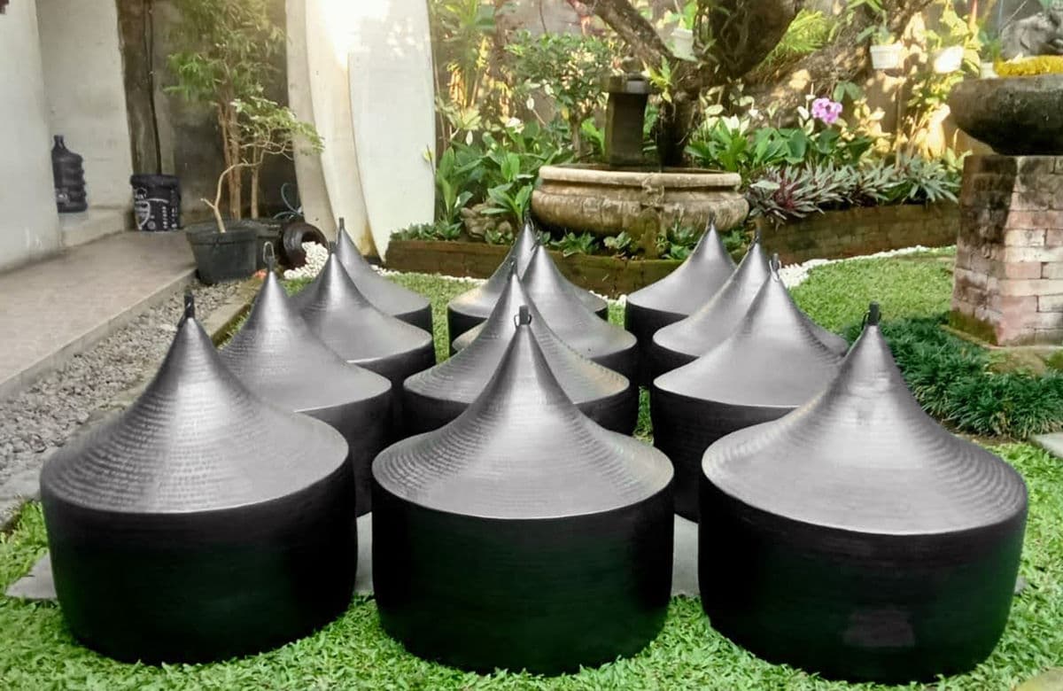 Hammered Bronzed Copper Hat Pendant Light - Thumbnail 9