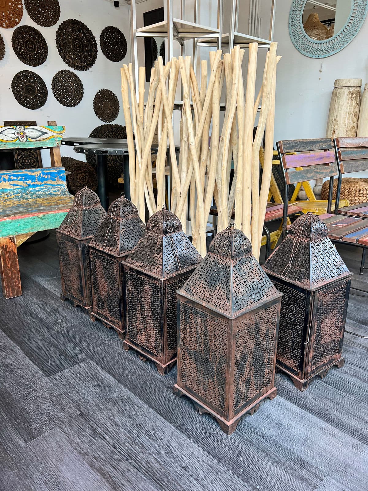 Outdoor Metal Floor Lantern - Thumbnail 9