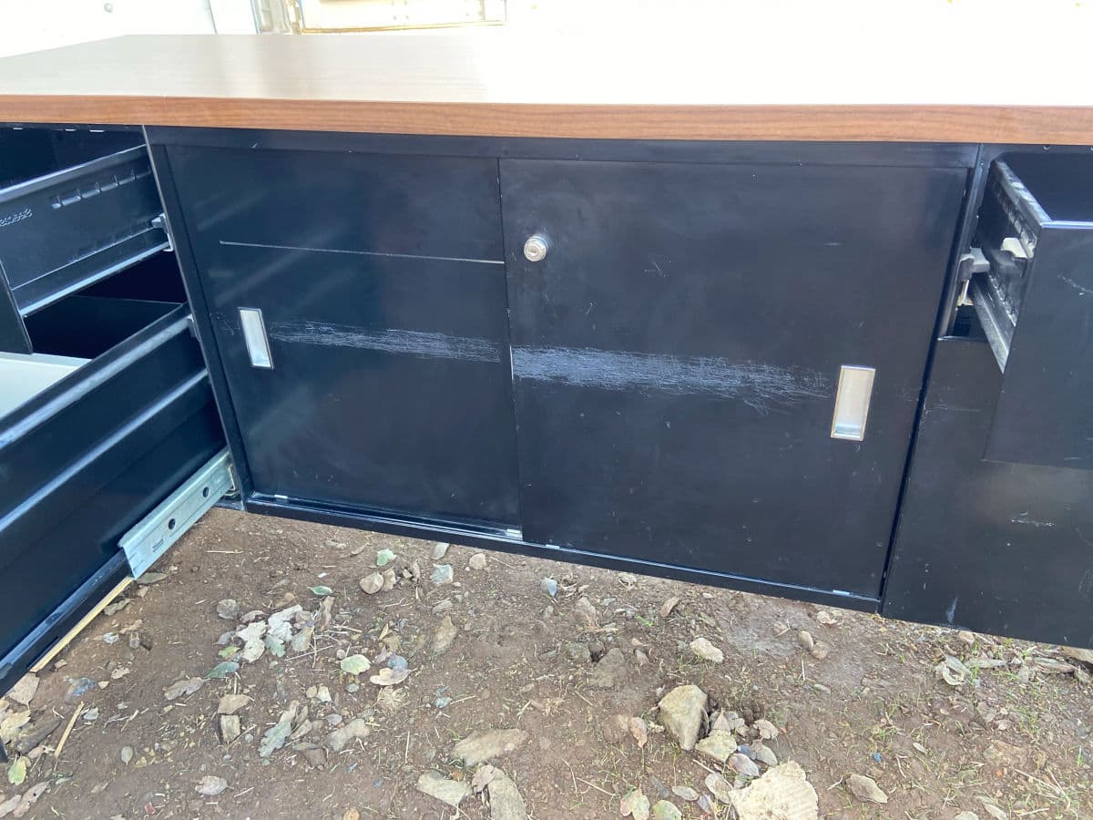 1980s Steelcase Vintage Mid Century Modern Metal Credenza - Thumbnail 9