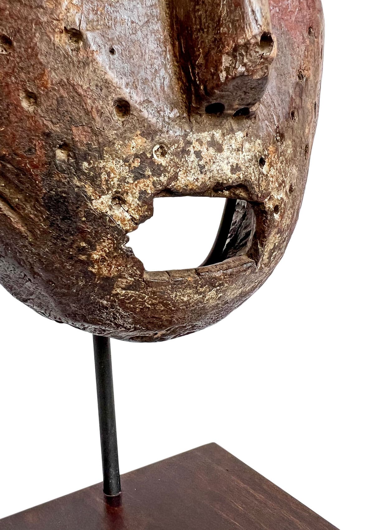 Old Mbaka Leopard Mask on Stand - Thumbnail 9