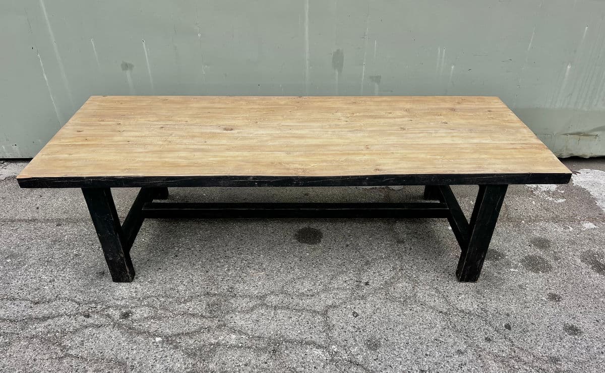 Salvage Black Leg Dining Table - Thumbnail 9