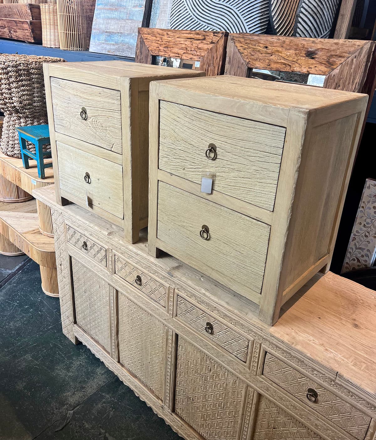 Simple Elm 2-Drawer Bedside Cabinet - Thumbnail 9