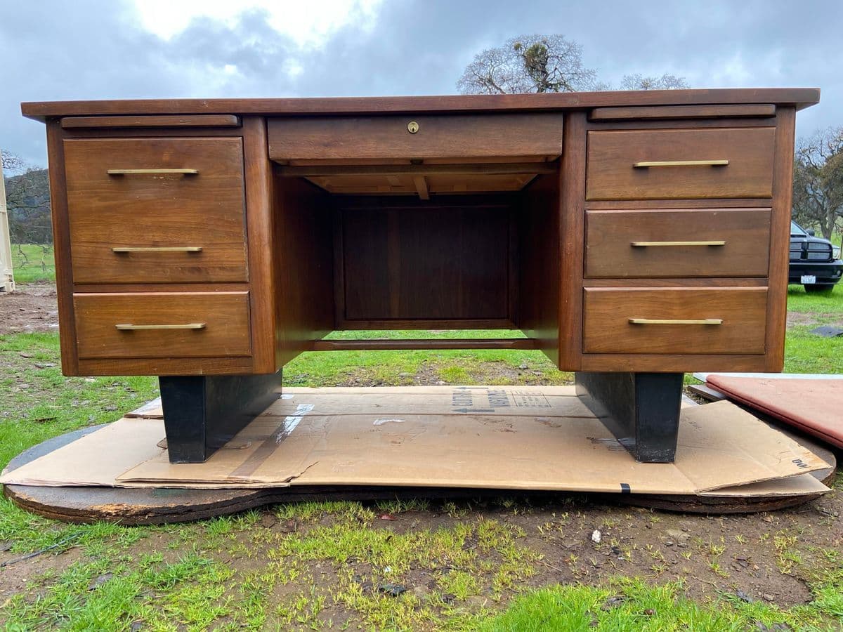 1970s Vintage Mid Century Modern Wooden Tanker Desk - Thumbnail 10