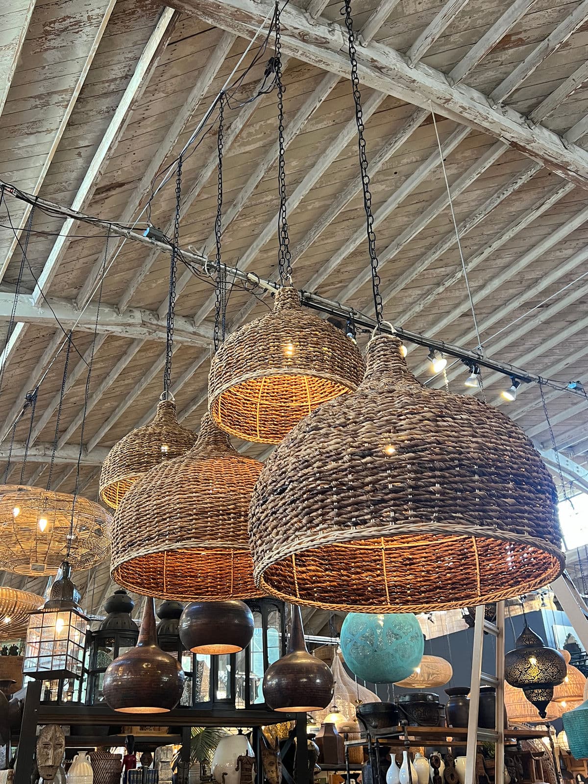 Banana Leaf Woven Pendant Light Medium - Thumbnail 10