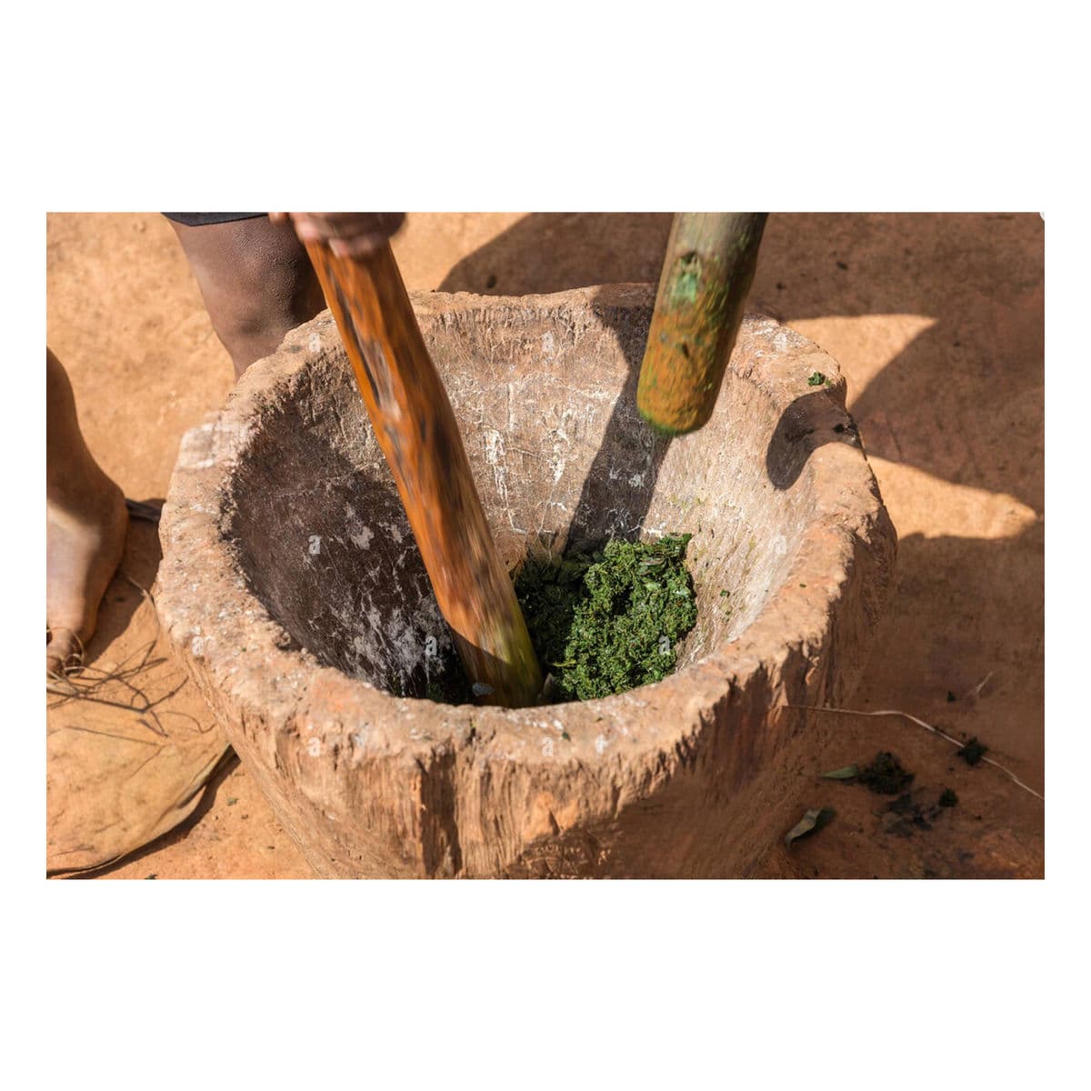 Large Vintage Guinea Wood Pestle Bowl - Thumbnail 10