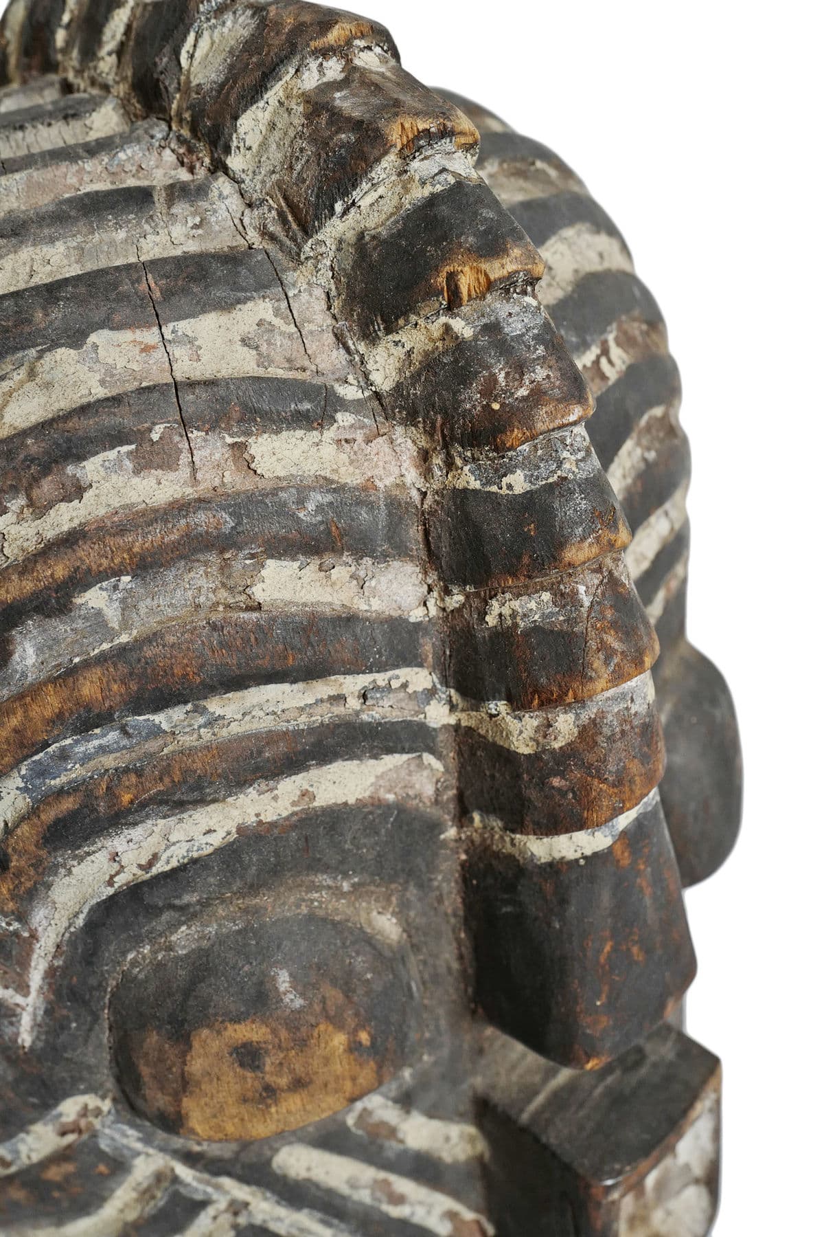 Vintage Kuba Helmet Mask on Stand - Thumbnail 10