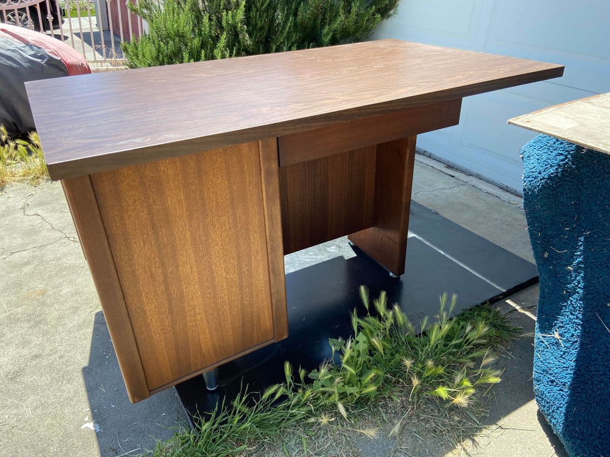 1960s Vintage Mid Century Modern Alma Desk - Thumbnail 10