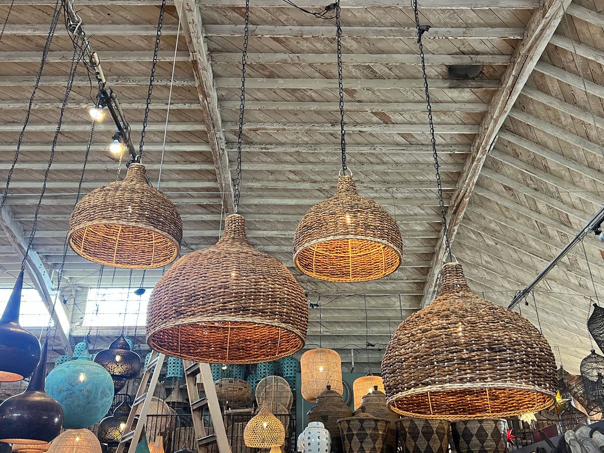 Banana Leaf Woven Pendant Light Medium - Thumbnail 11