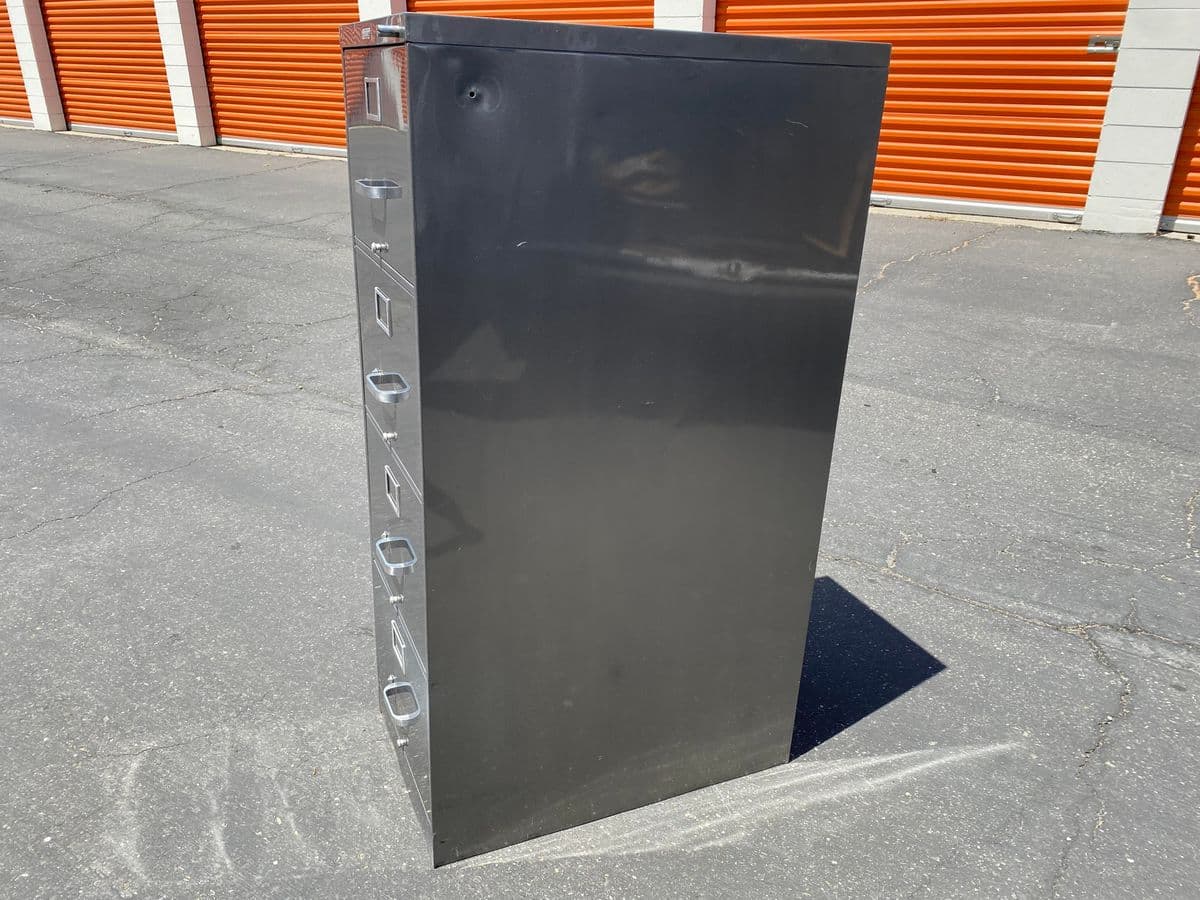 Vintage McDowell and Craig Metal File Cabinet - Thumbnail 10