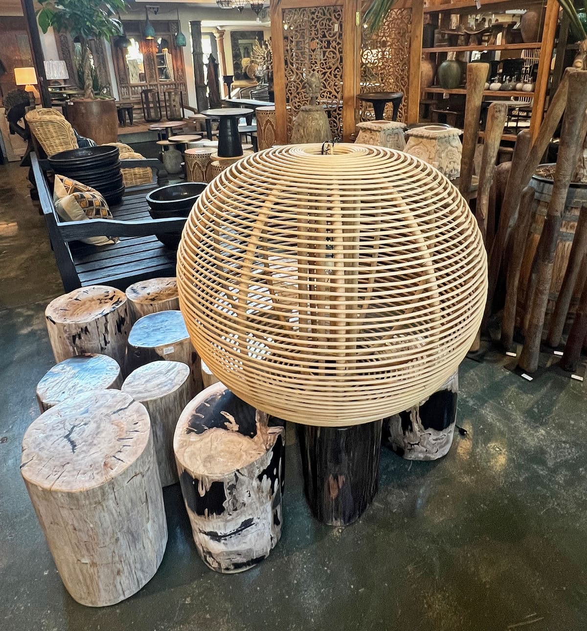 Large Rattan Moon Stick Pendant - Thumbnail 11