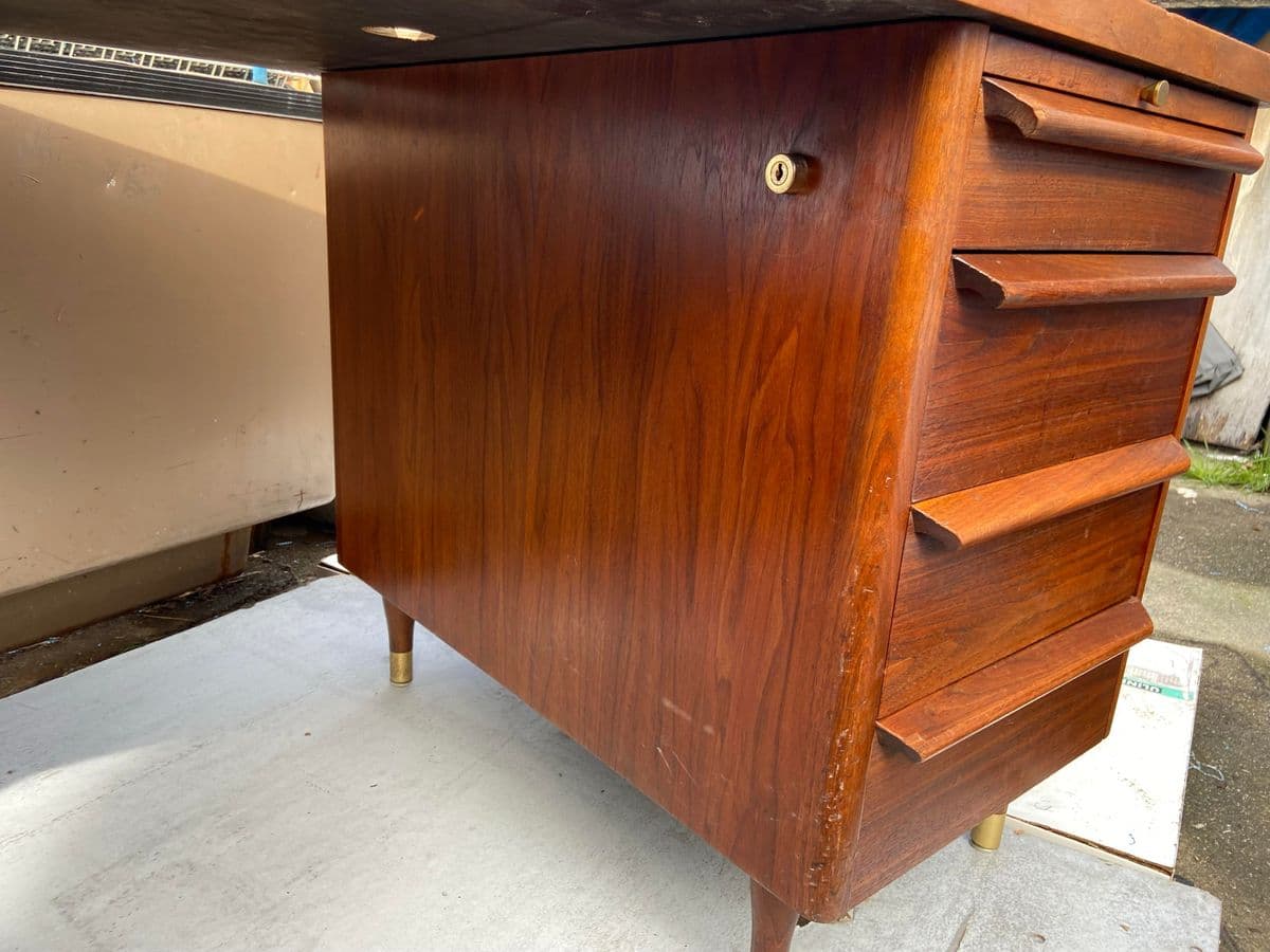 1960s Vintage Mid Century Modern Boomerang Walnut Desk - Thumbnail 11