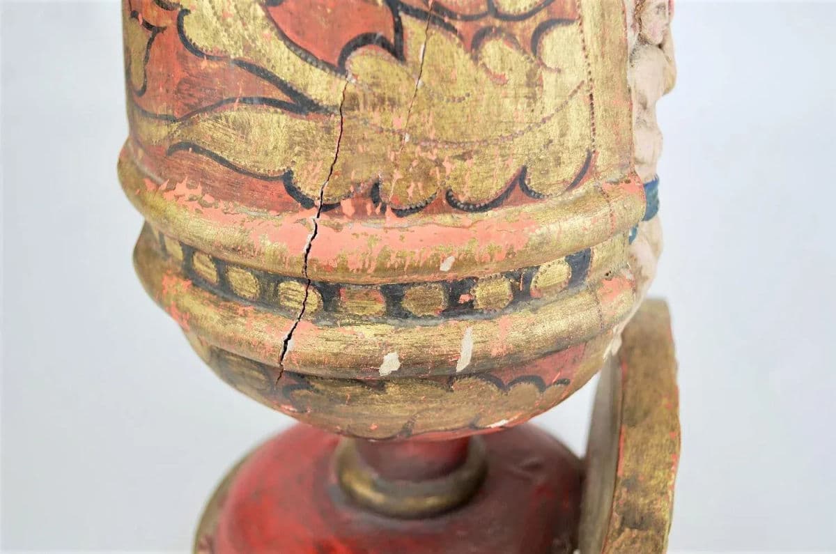 17th Century "Nuestra Señora De Los Desamparados" Wood and Polychrome Image of Valencian Patroness - Thumbnail 11