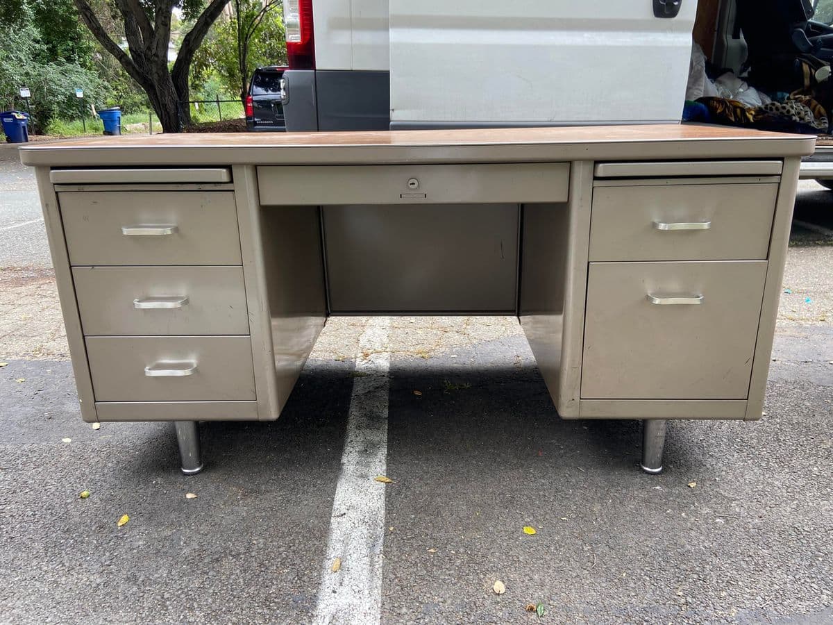 1980s Steelcase Vintage Mid Century Modern Metal Tanker Desk - Thumbnail 10