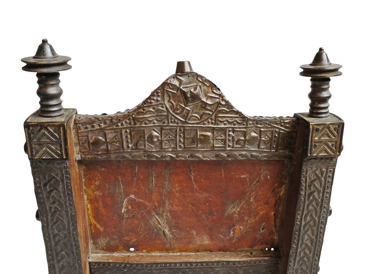 Antique Ashanti Asipim Chair - Thumbnail 11