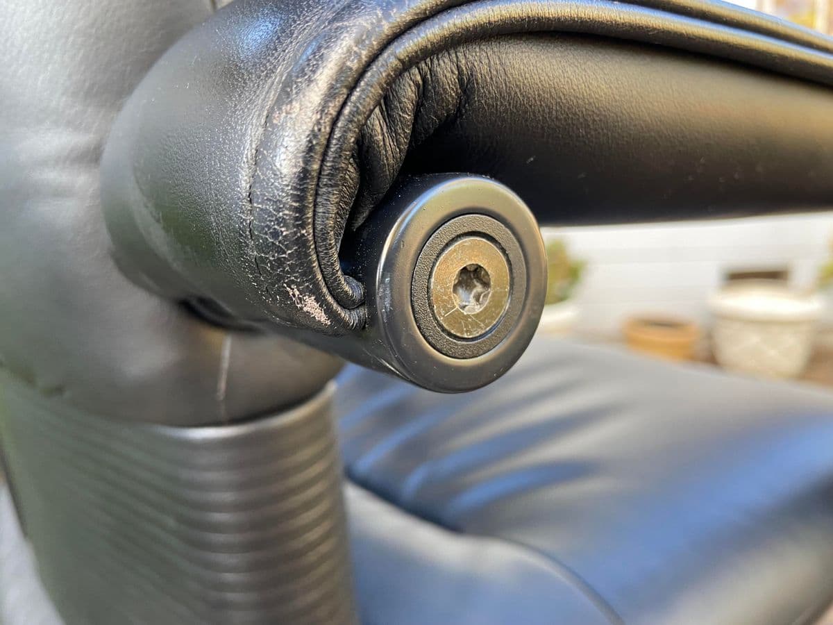 1990s Mario Bellini Vintage Executive Leather Desk Chair for Vitra - Thumbnail 10