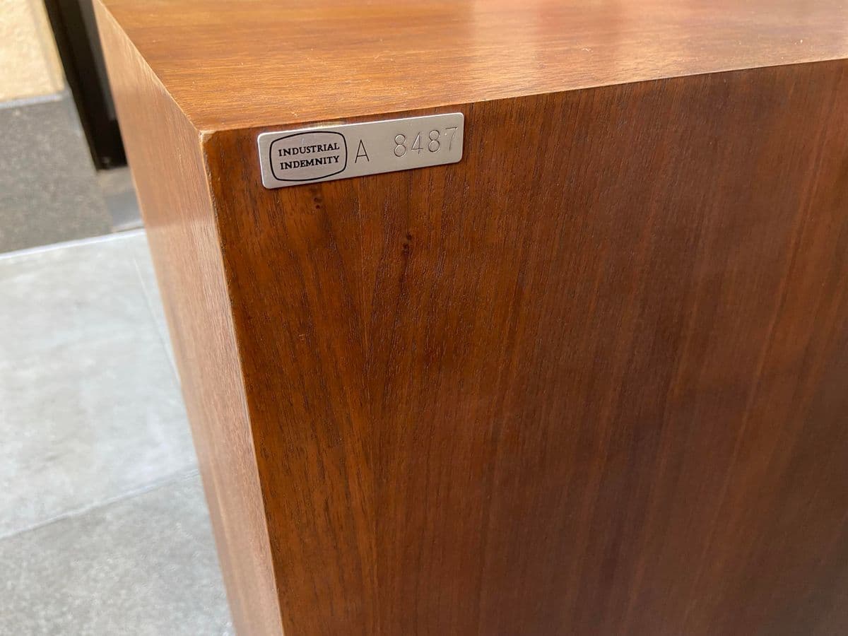 Jens Risom Vintage Mid Century Walnut Sideboard Credenza Unmarked - Thumbnail 11