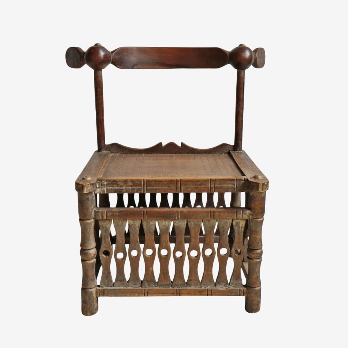 Antique Baule Chief Chair - Image 1