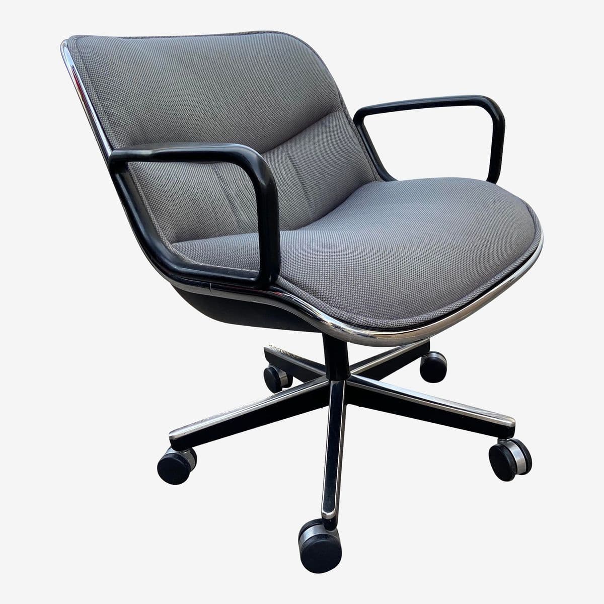 1980s Charles Pollock Mid-Century Modern Executive Desk Chair for Knoll - Image 1