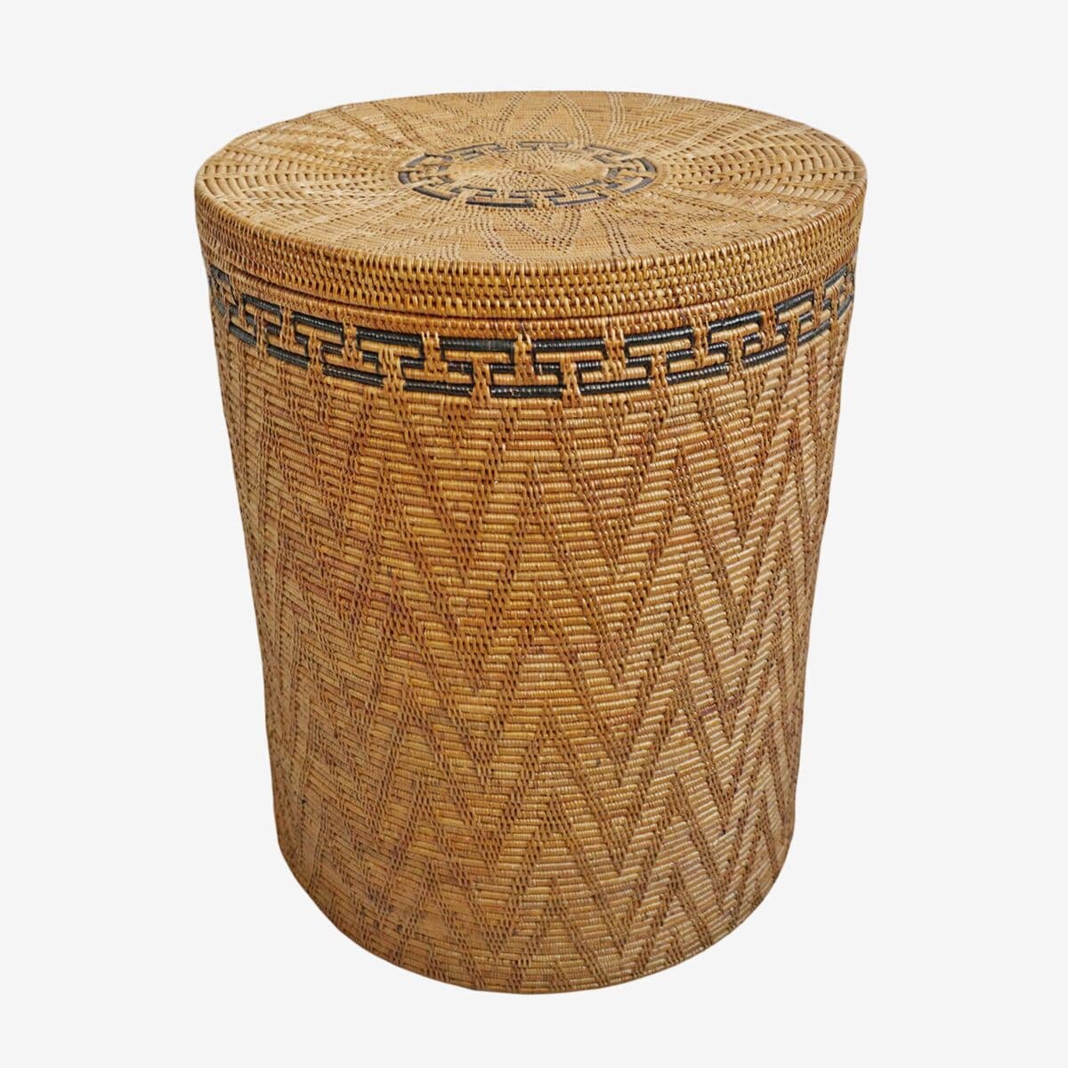 Rattan Border Basket w/Lid - Image 1