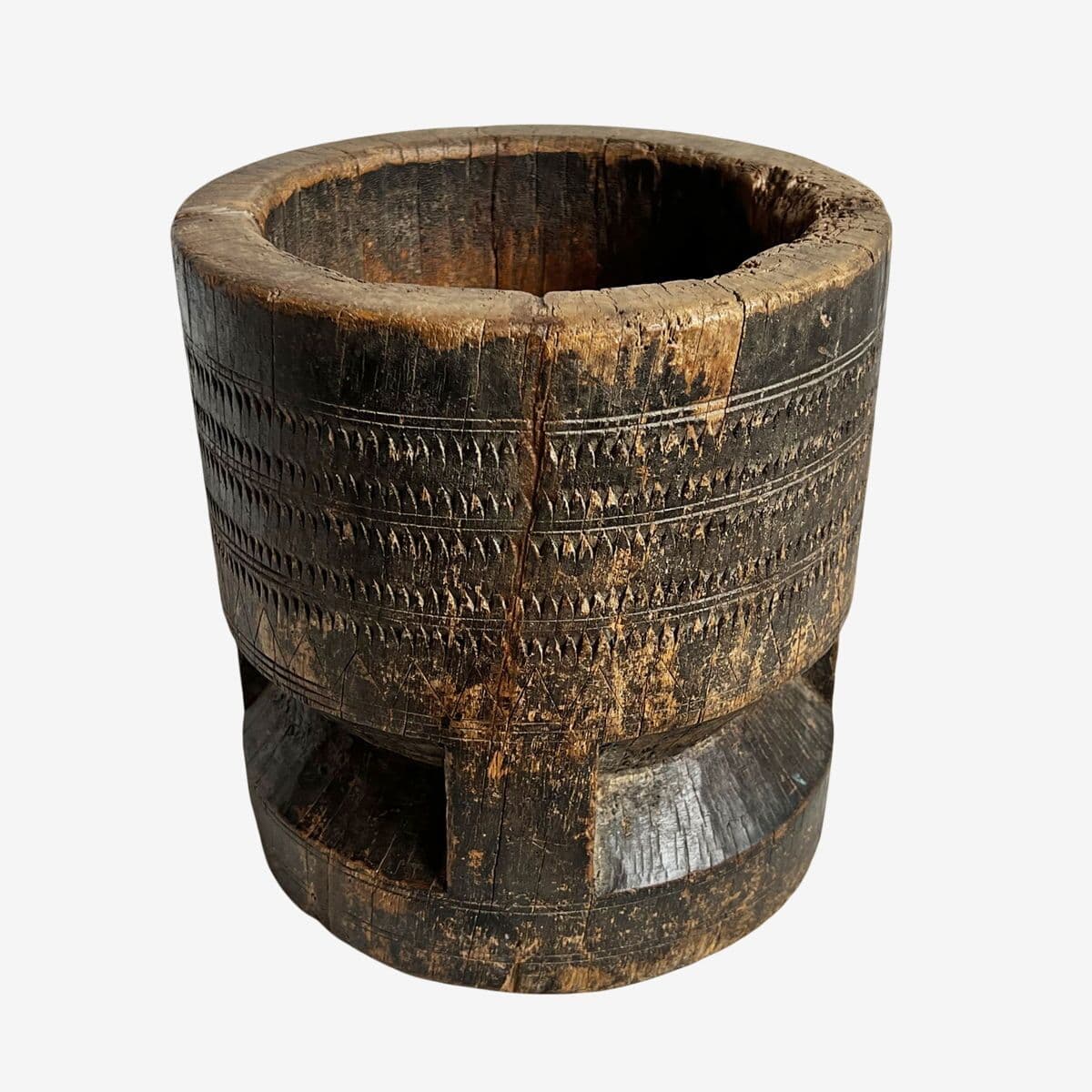 Old India Wood Pestle Pot