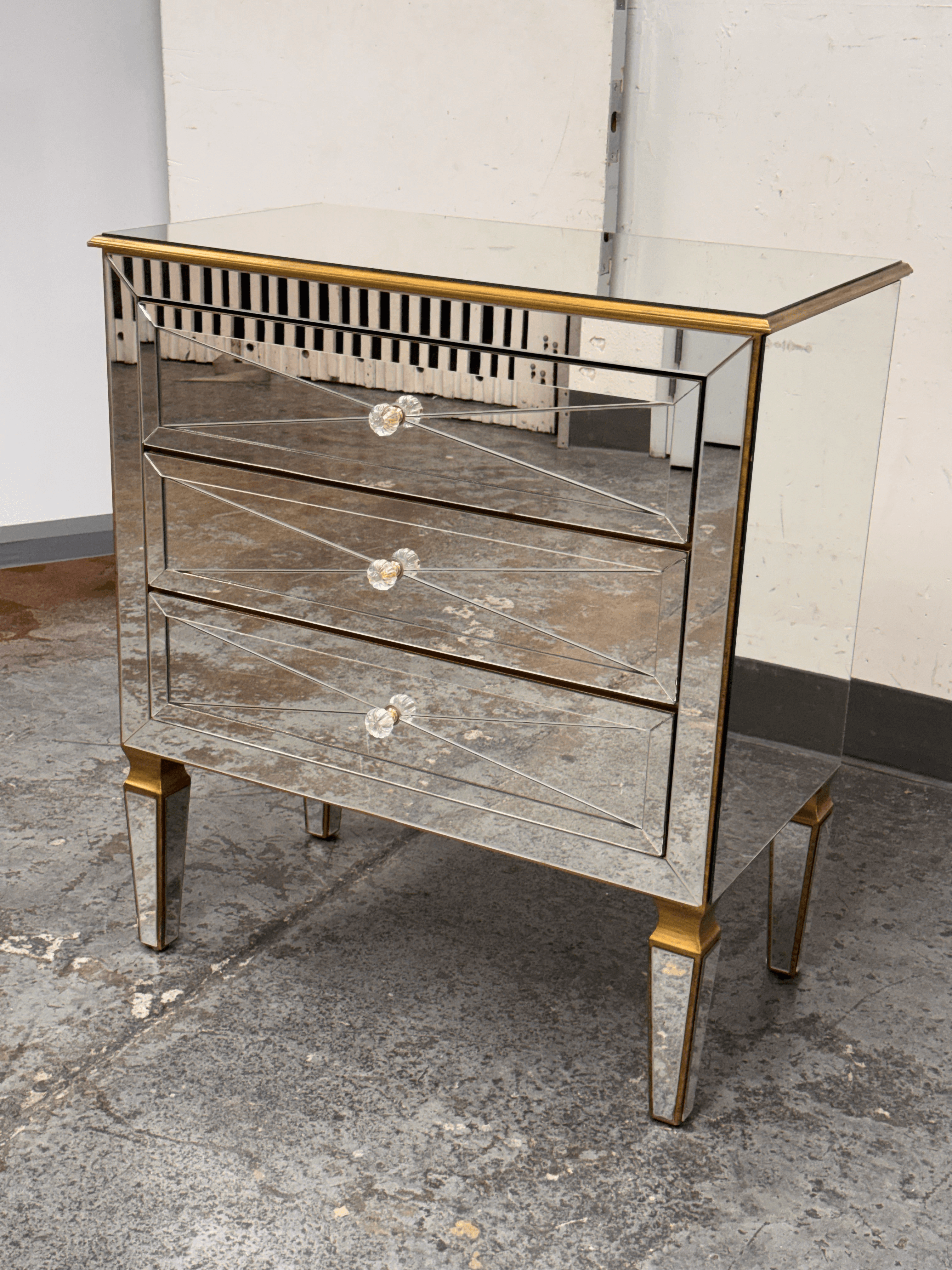 Hollywood Regency Three Drawer Mirrored Chest/Nightstand - Thumbnail 4