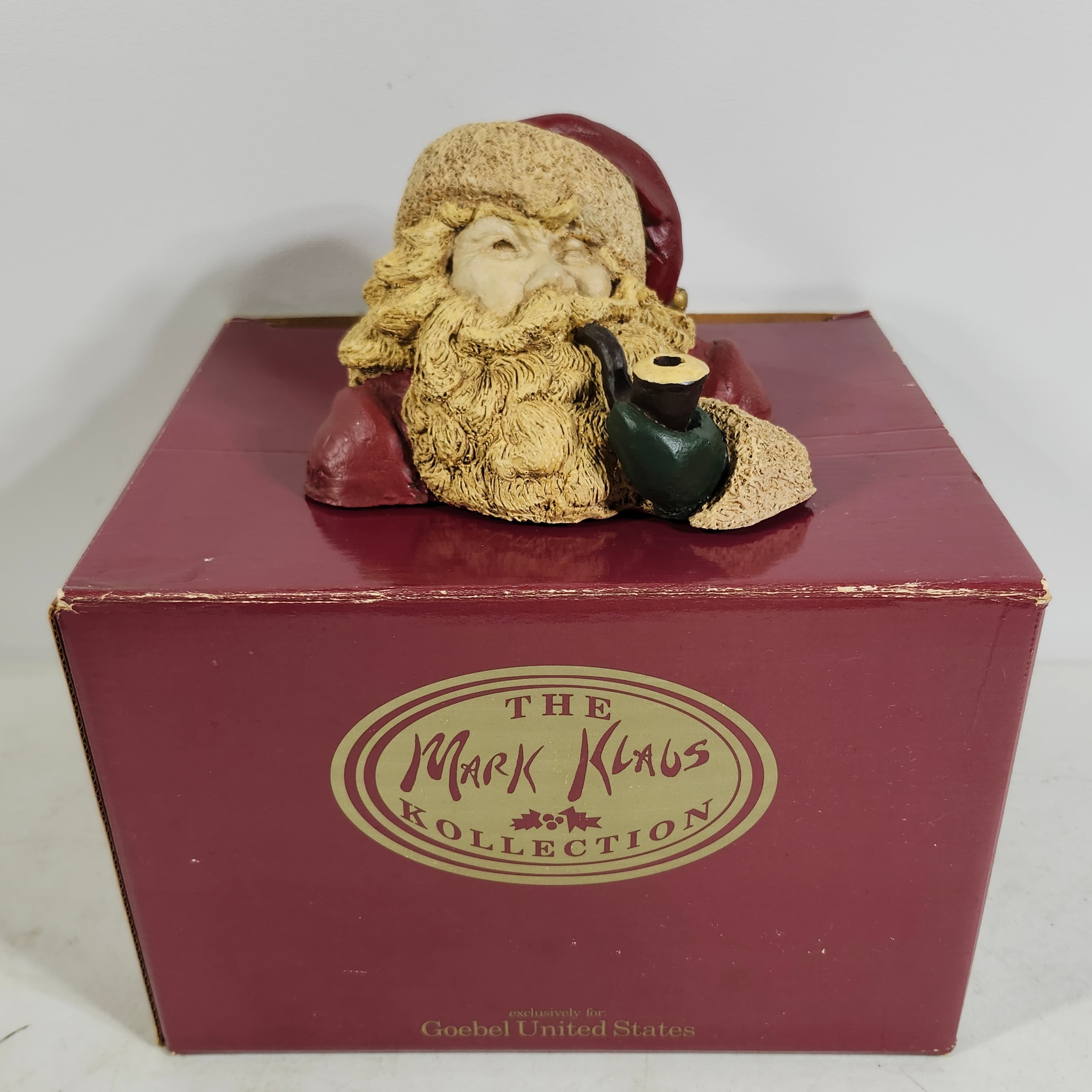 Mark Klaus Santa Bust with Pipe Goebel United States