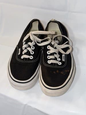 VANS Authentic Black White Lace Up Low Top Athletic Sneakers for Men - Image 1