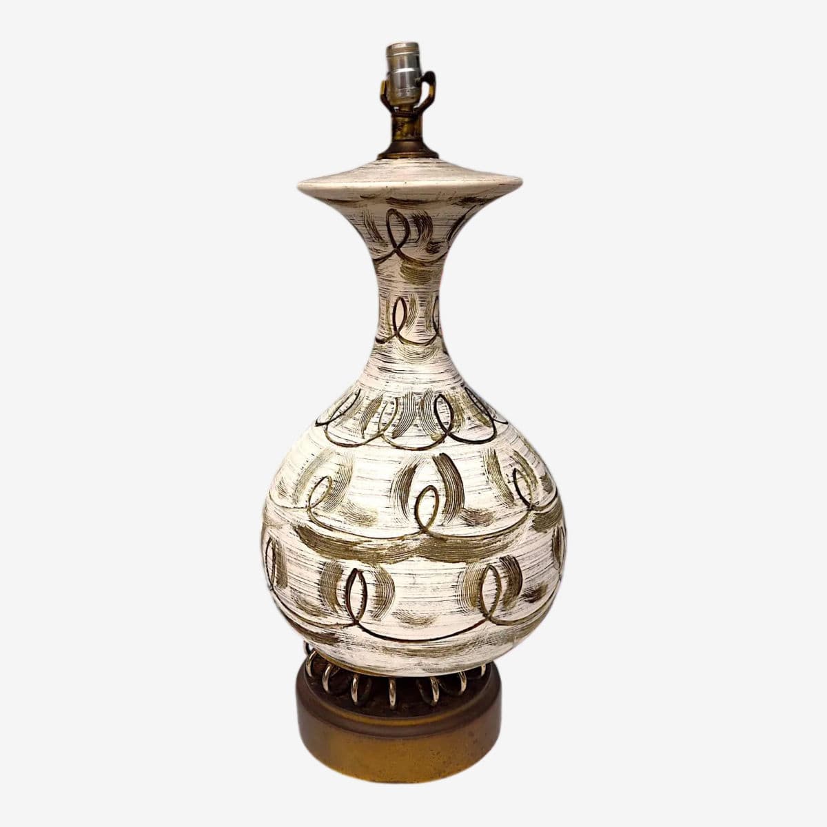 1970s Mid-Century Danish Modern Olive on Cream Sgraffito Ceramic and Brass Table Lamp - Image 1