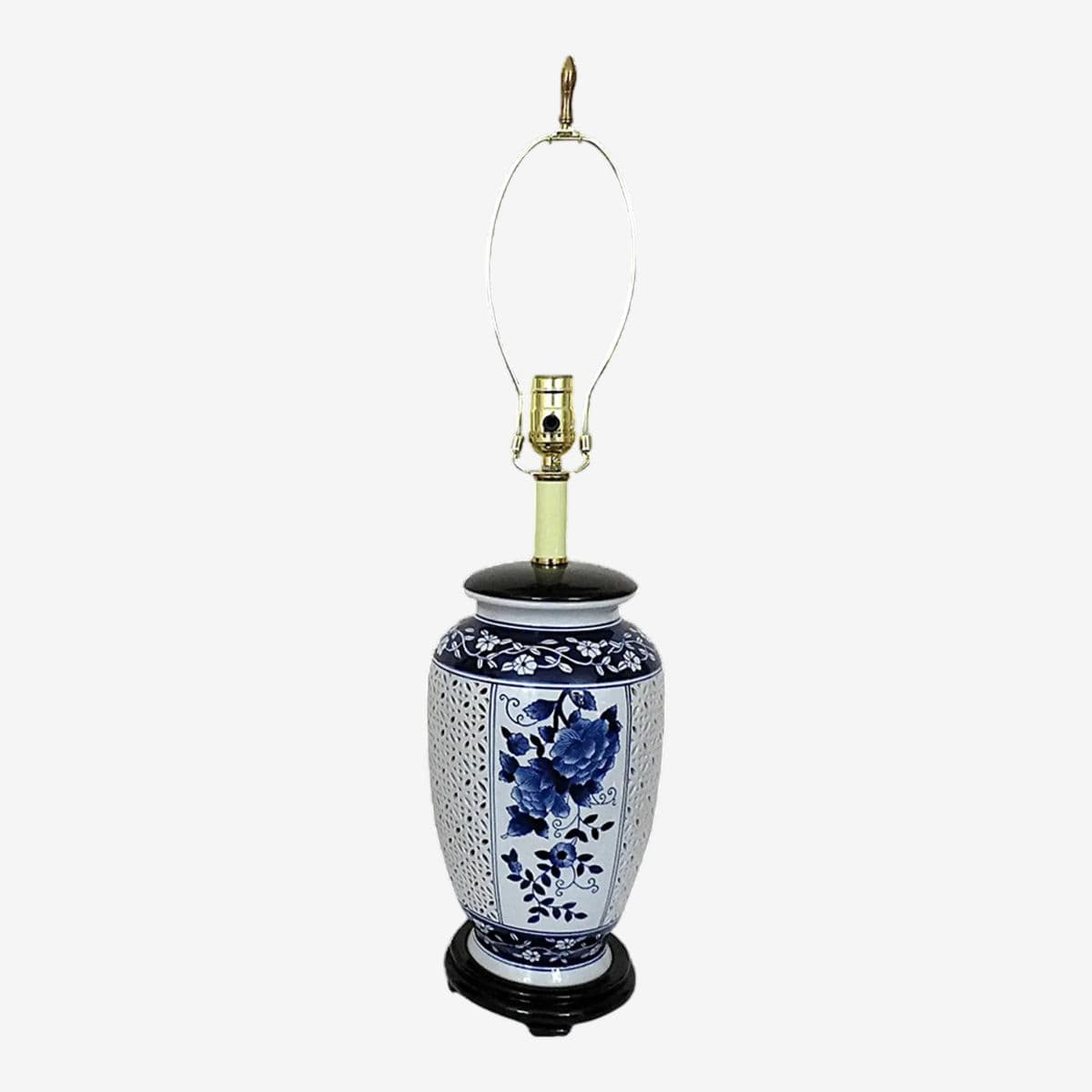 Mid Century Modern Vintage Blue & White Porcelain Chinoiserie Table Lamp - Image 1