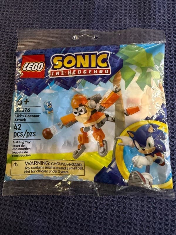 LEGO Sonic the Hedgehog Kiki's Coconut Attack 30676 Polybag - Image 1