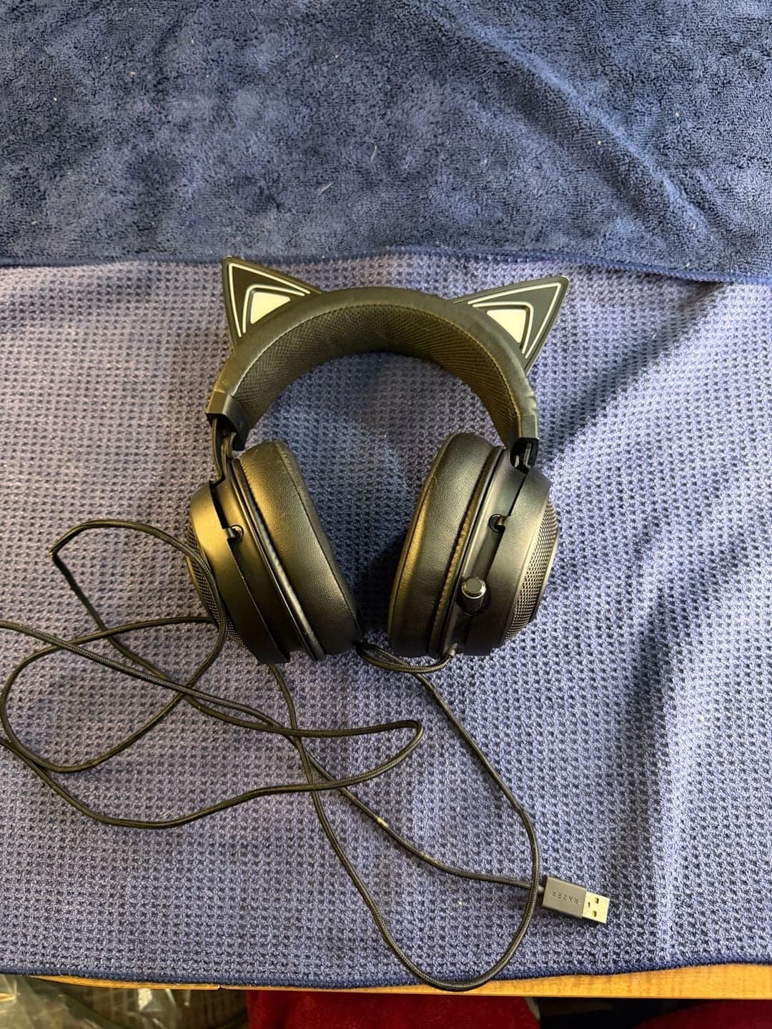 Razer Kraken Kitty Edition RGB USB Wired Gaming Headset - Classic Black - Image 1