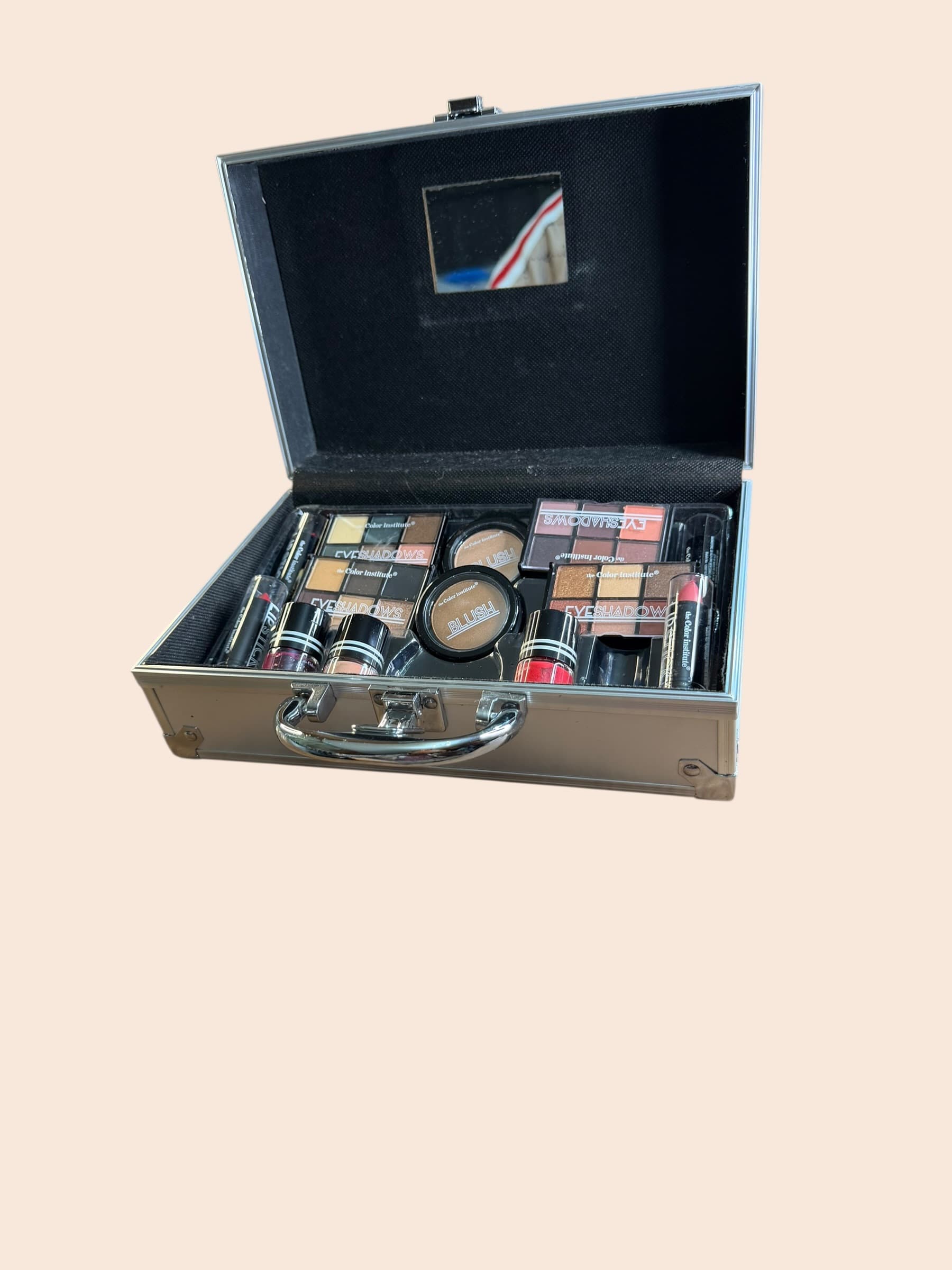 The Color Institute Makeup Kit Aluminum Briefcase Eyeshadow Blush Lipstick Set - Image 1