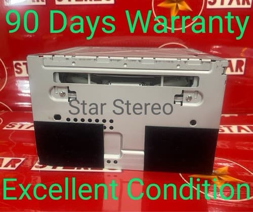 2010 Ford Escape Mercury Mariner AM FM mp3 w CD Player 9L8T-19C157-DE FO233U - Image 1