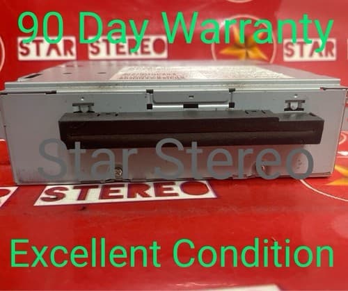 2007 Volvo OEM XC90 136kW 2400cm3 Radio/CD/DVD/head unit 30732582AD OEM VO134U - Image 1