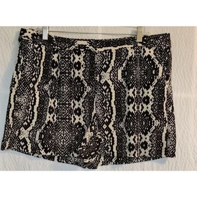 Womens LOFT Shorts Black and White Size 14 - Image 1
