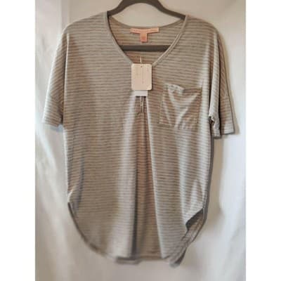 NWT Rebellious One Womens Stripes Short Sleeve V-Neck Top Blue Pink Size Small - Image 1