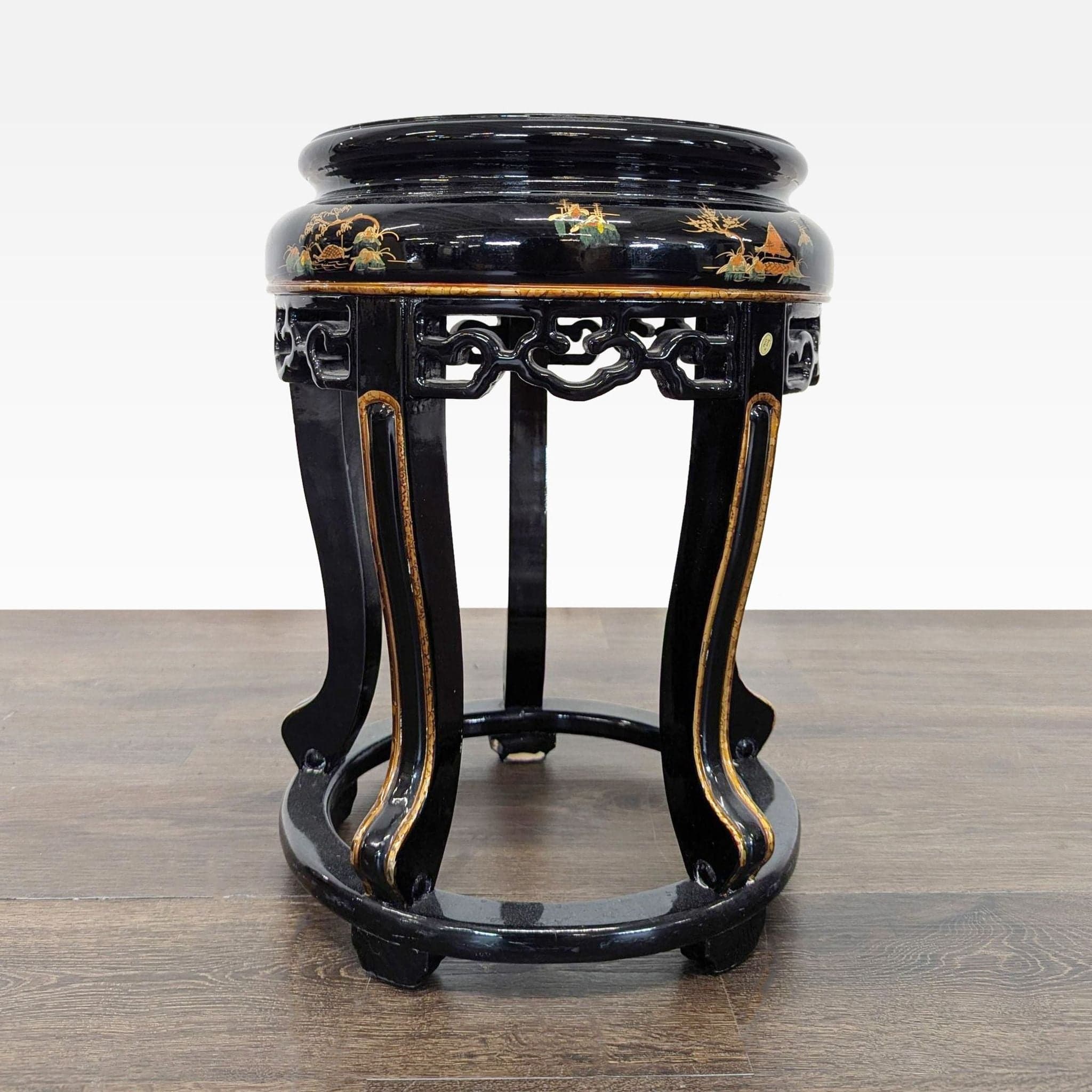 Lacquered Chinoiserie Stool/Display Stand - Image 1