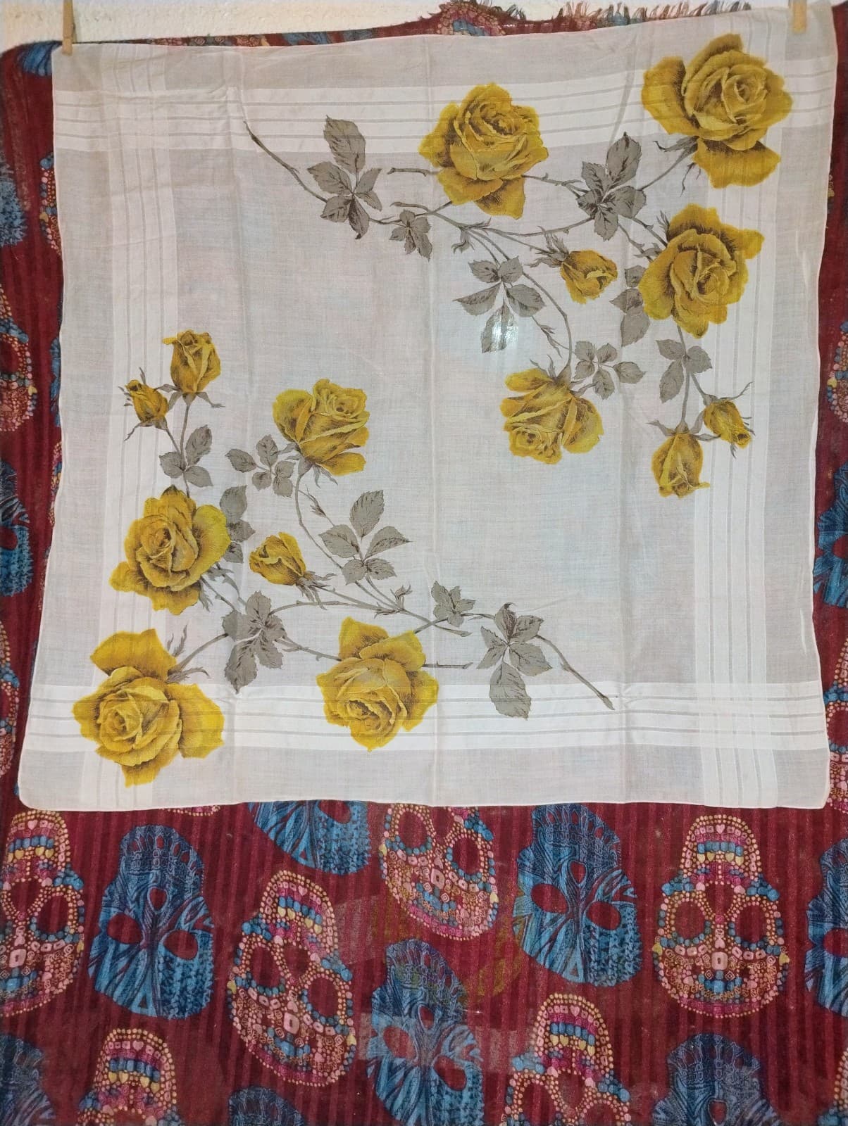 2 Beautiful LG Vintage Yellow Rose Print Handkerchiefs - Image 1