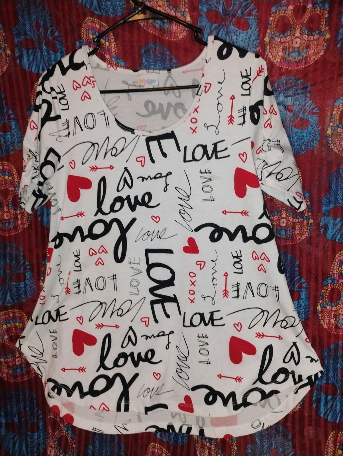 LulaRoe "Love" Print Basic T - Image 1