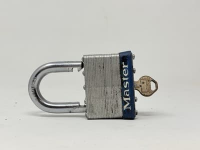 Vintage Master Lock Masterlock No. # 15 Large Heavy Duty Padlock Lock w/key - Image 1