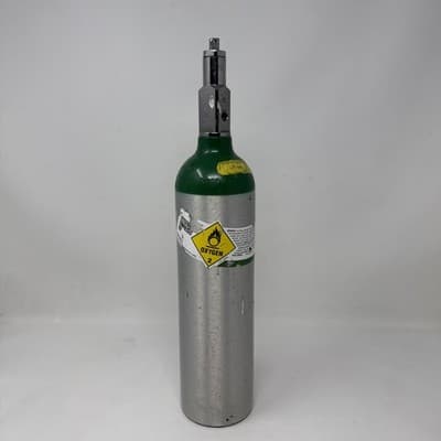 Medical oxygen tank cylinder UN1072 EMPTY - Image 1